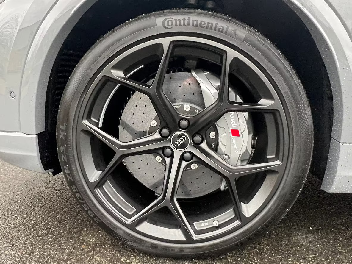 Yabancıdan Yabancıya Audi RSQ8 4.0