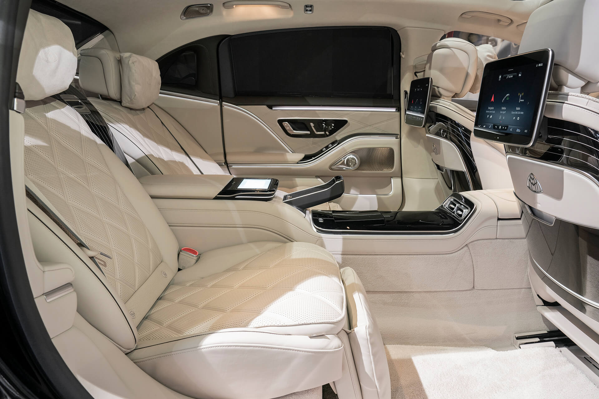 Fabelhafte Maybach S 680 Preis Fotos
